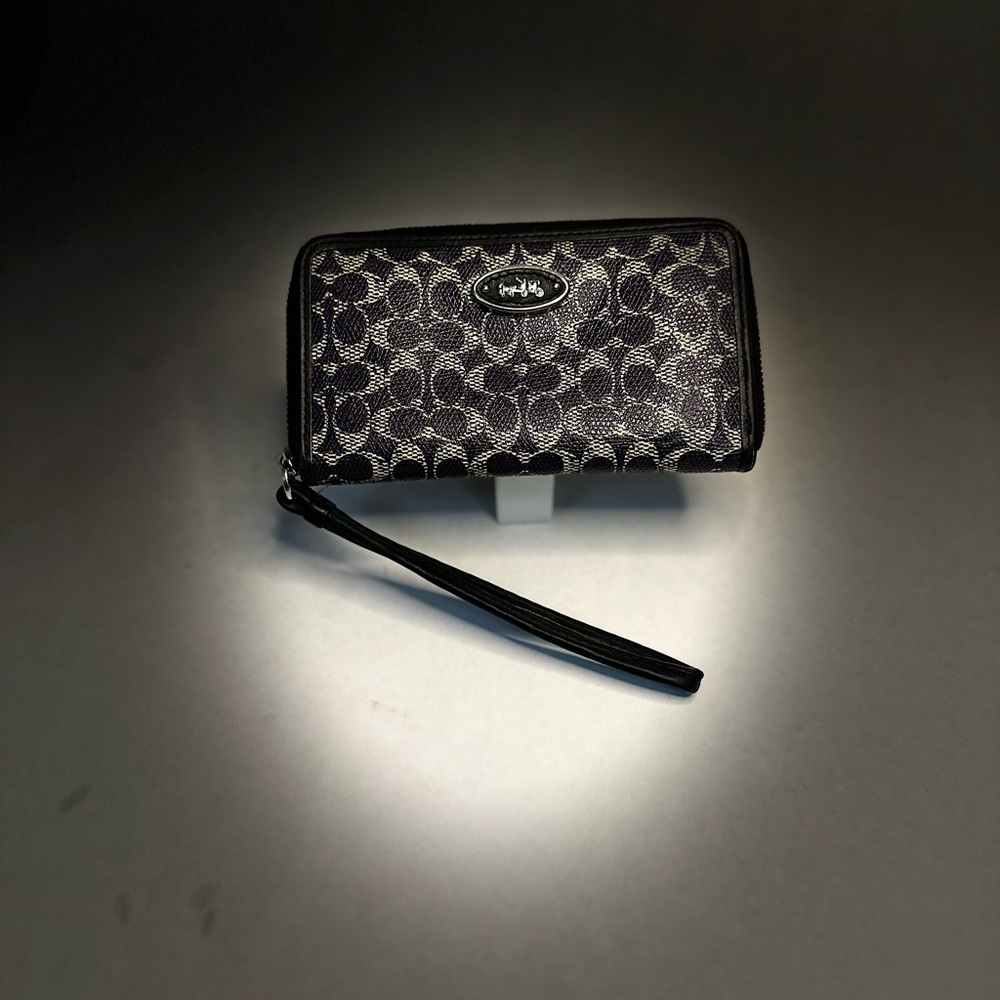 Coach Black and Tan Signature Wristlet - Picture 6 of 6